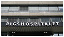 Fødte på fortovet foran hospitalet